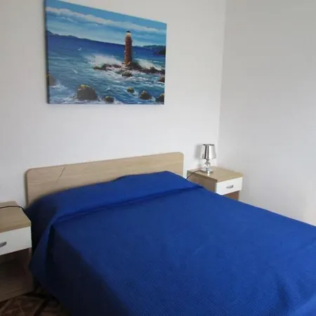 Apartamento Beautiful In With Beach Place Included *